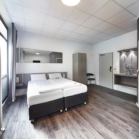 Road House Hotel Paderborn Bagian luar foto