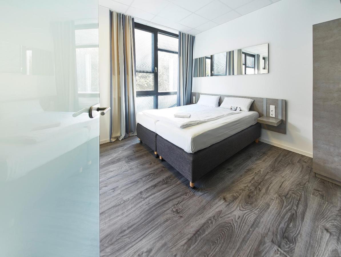 Road House Hotel Paderborn Bagian luar foto