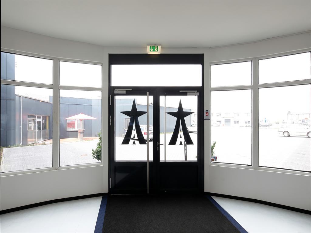 Road House Hotel Paderborn Bagian luar foto