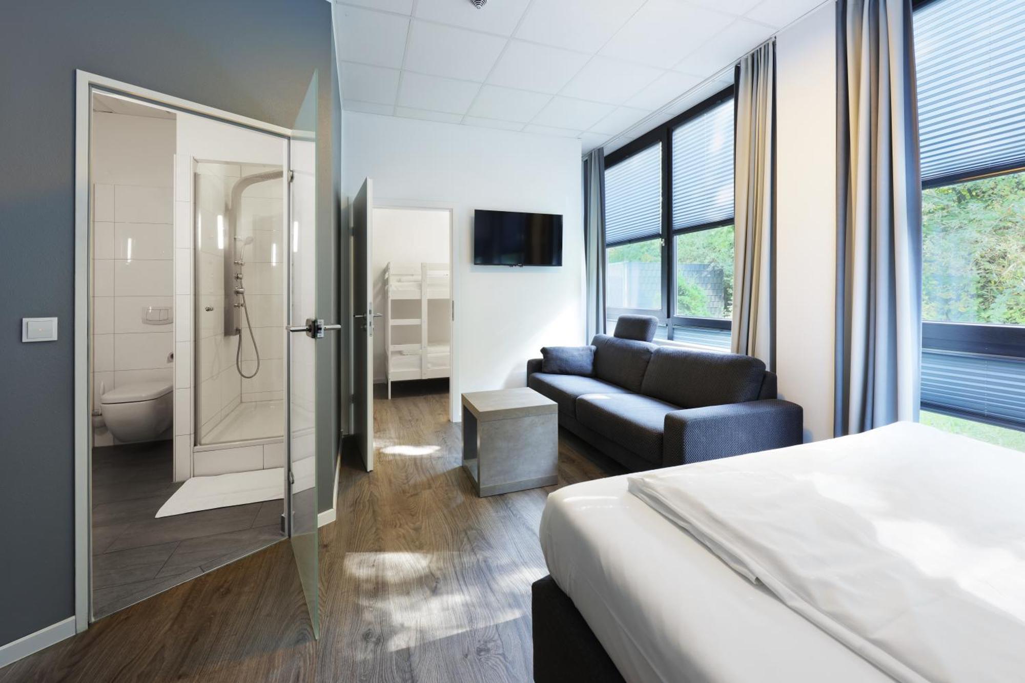 Road House Hotel Paderborn Bagian luar foto