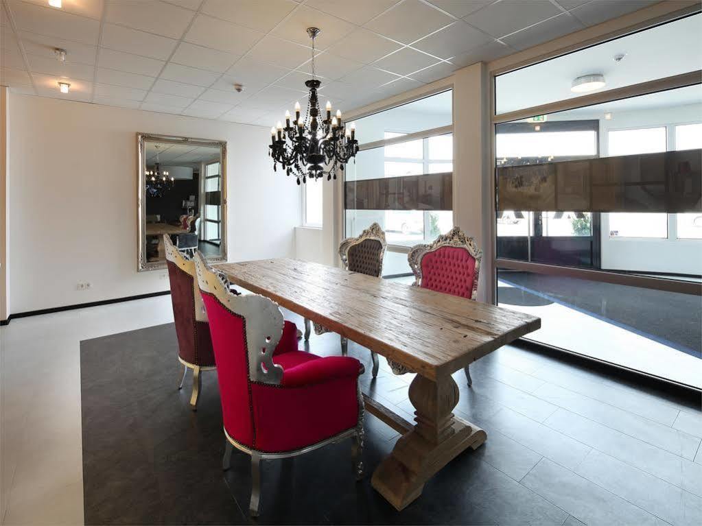 Road House Hotel Paderborn Bagian luar foto