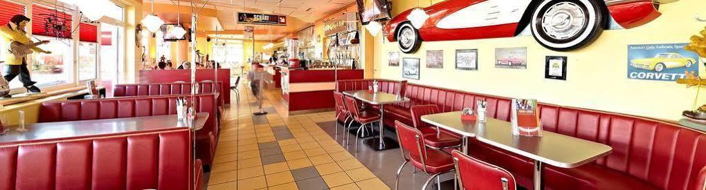 Road House Hotel Paderborn Bagian luar foto