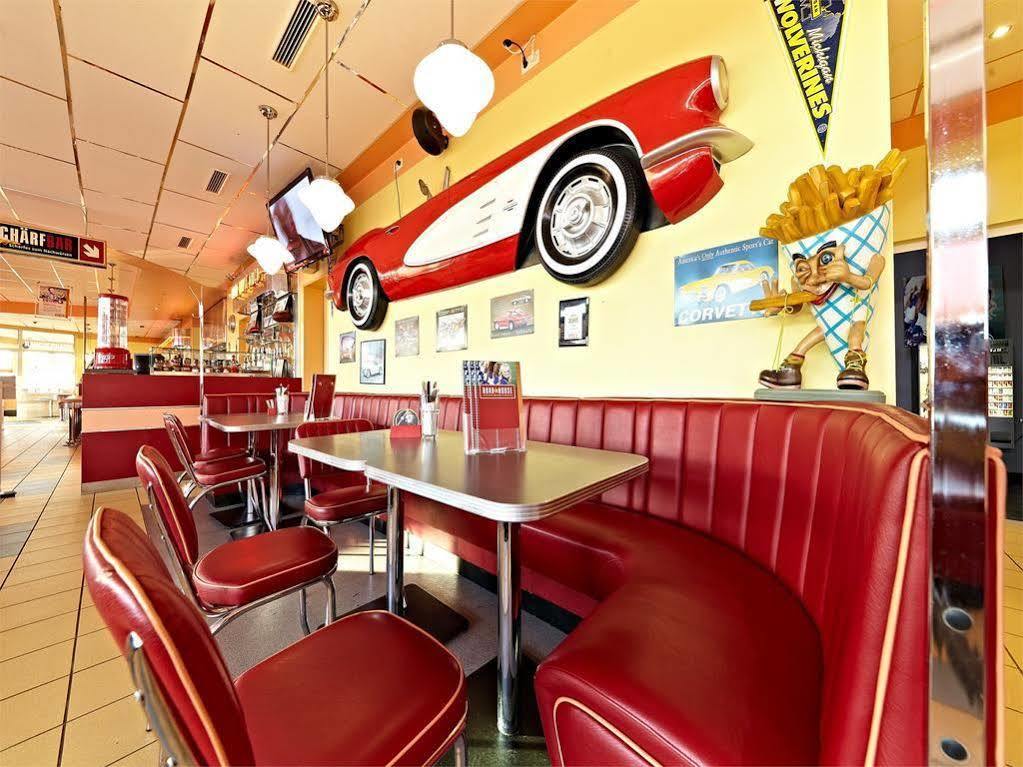 Road House Hotel Paderborn Bagian luar foto