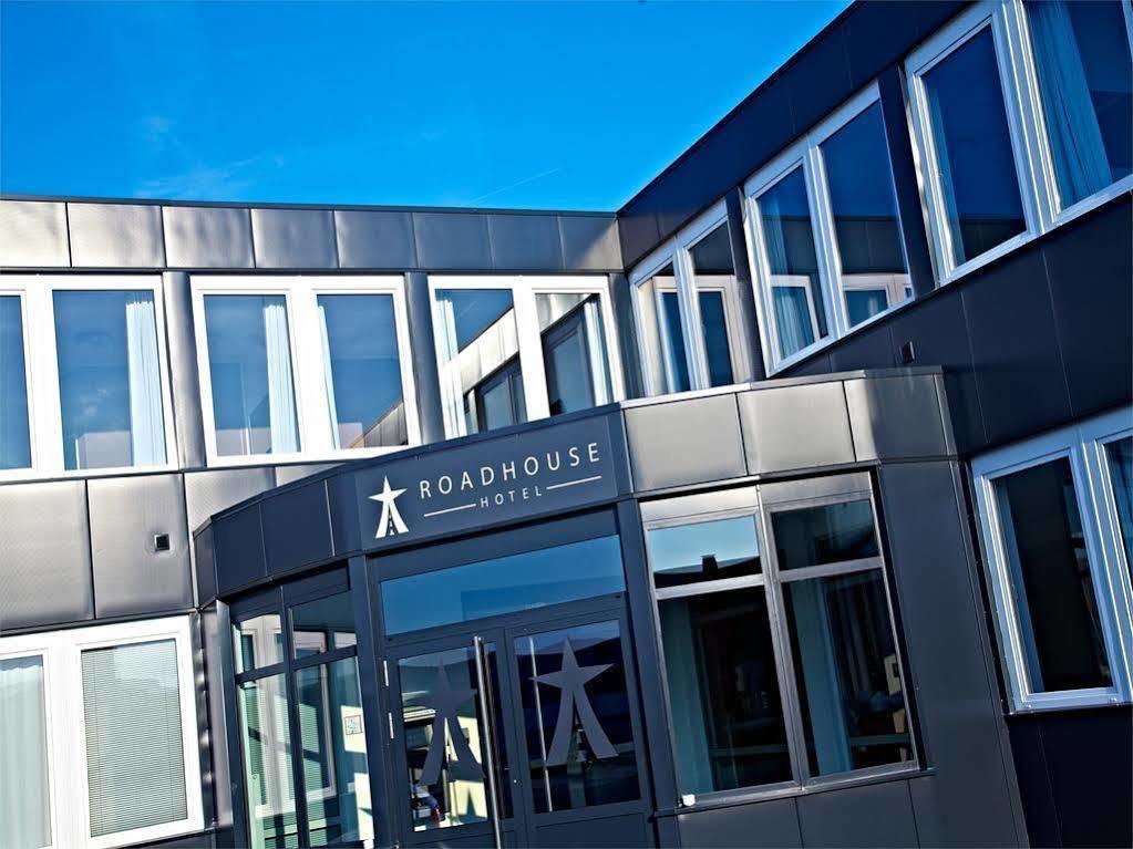 Road House Hotel Paderborn Bagian luar foto